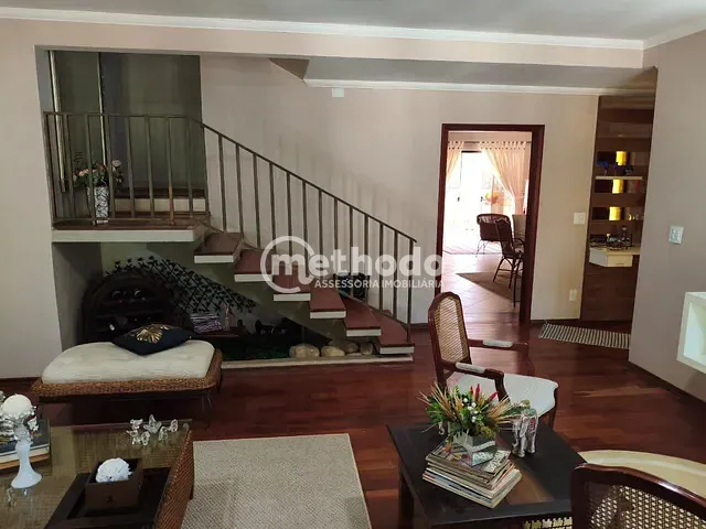Sobrado com 384m² 3 quartos e 4 banheiros, à venda, no bairro Nova Campinas em Campinas