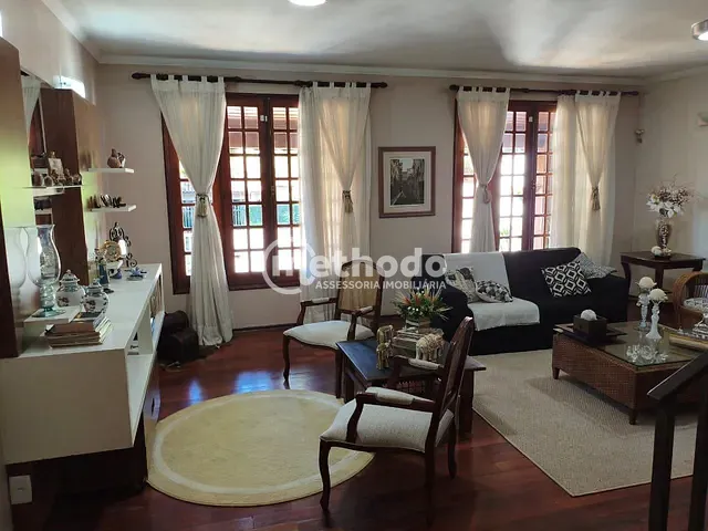 Sobrado com 384m² 3 quartos e 4 banheiros, à venda, no bairro Nova Campinas em Campinas