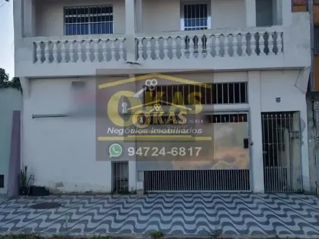 Sobrado com 188m² 3 quartos e 2 banheiros, à venda, no bairro Vila Maria de Maggi em Suzano