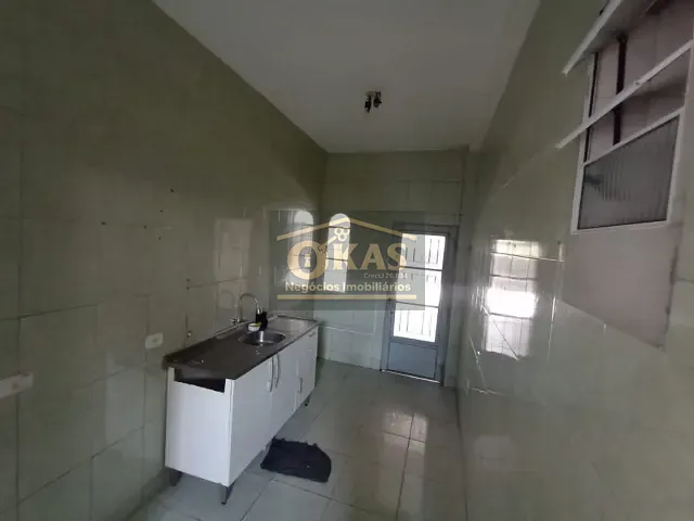 Sobrado com 188m² 3 quartos e 2 banheiros, à venda, no bairro Vila Maria de Maggi em Suzano