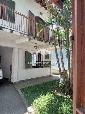 Sobrado, 3 quartos, 157 m² - Foto 1