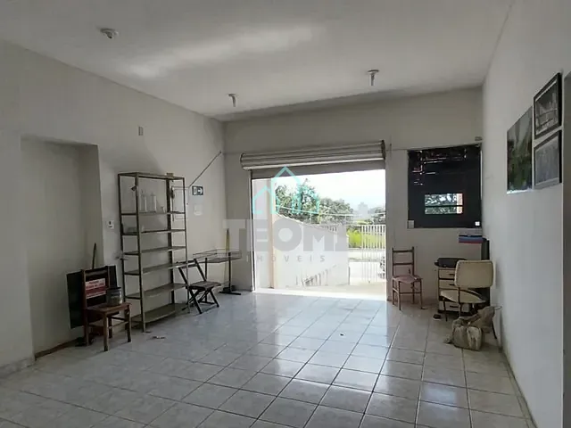 Sobrado com 202m², à venda, no bairro Bosque da Saúde em Taubaté