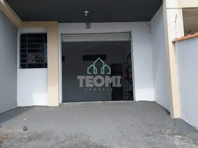 Sobrado com 202m², à venda, no bairro Bosque da Saúde em Taubaté
