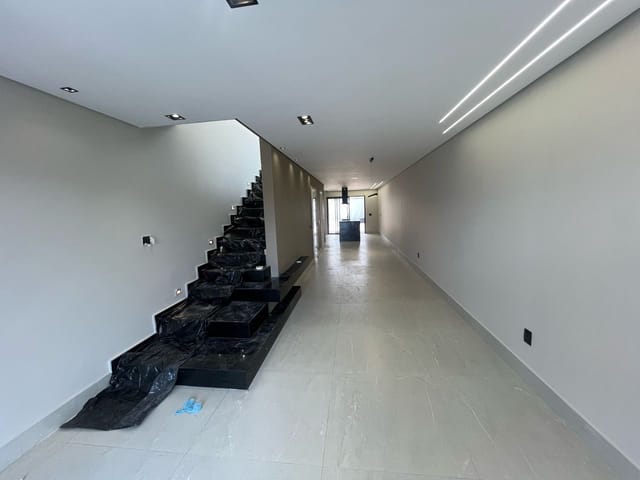 Sobrado com 193m² 3 quartos e 4 banheiros, à venda, no bairro Vila Talarico em São Paulo