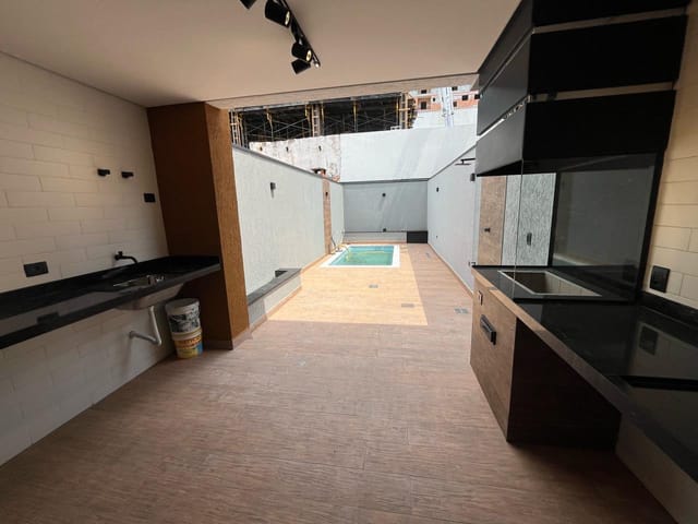 Sobrado com 193m² 3 quartos e 4 banheiros, à venda, no bairro Vila Talarico em São Paulo