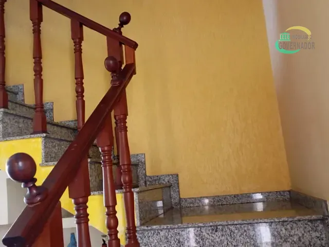 Sobrado 4 quartos e 3 banheiros, à venda, no bairro Parque Dom Pedro II em Campinas