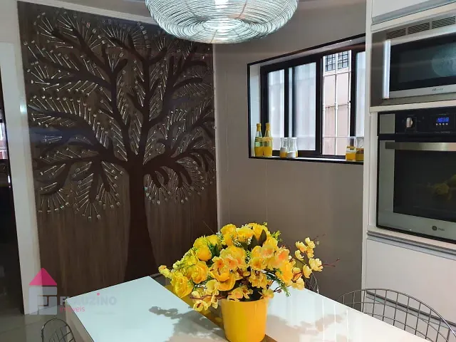 Sobrado com 300m² 3 quartos e 5 banheiros, à venda, no bairro Jardim Duprat em São Paulo