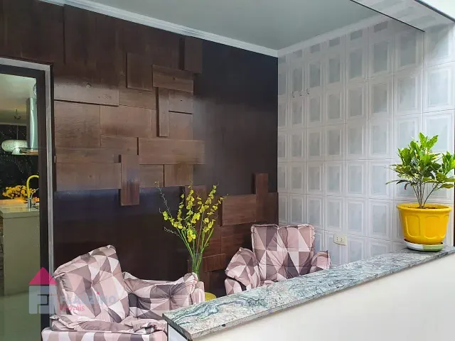 Sobrado com 300m² 3 quartos e 5 banheiros, à venda, no bairro Jardim Duprat em São Paulo