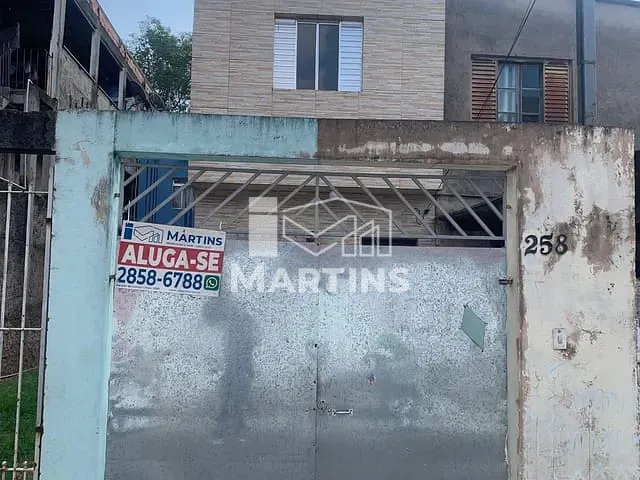Sobrado 3 quartos e 2 banheiros, para alugar, no bairro Jardim Leme em São Paulo