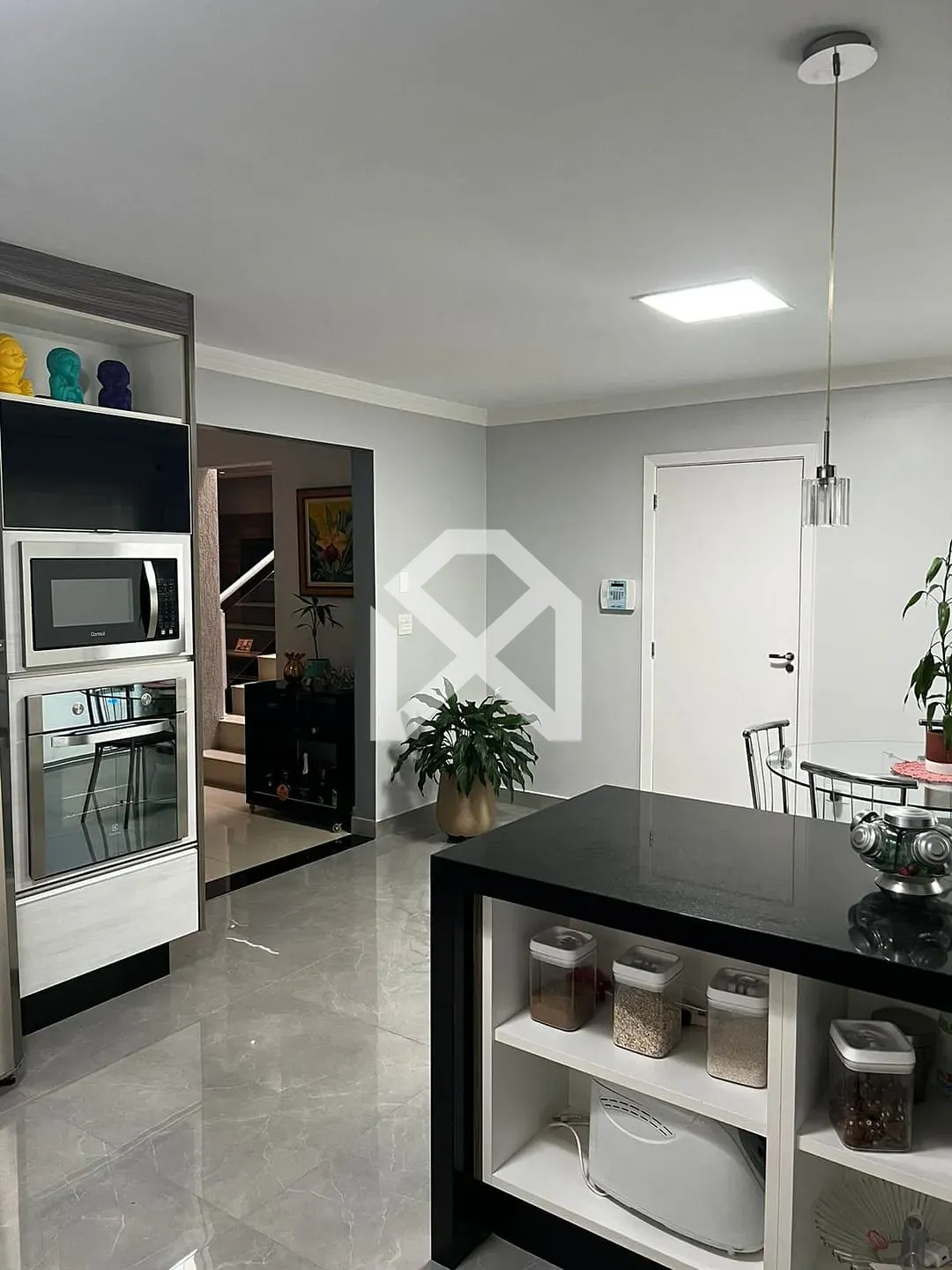 Sobrado, 3 quartos, 350 m² - Foto 6