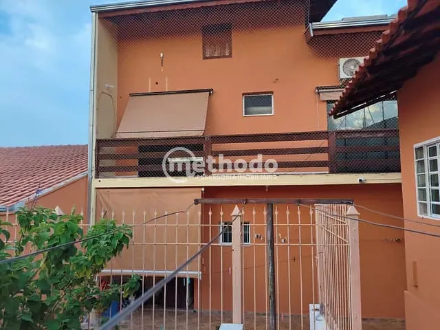 Sobrado com 250m² 4 quartos e 5 banheiros, à venda, no bairro Jardim Nova Europa em Campinas