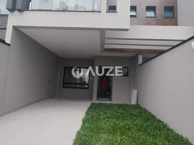 Sobrado 3 quartos e 3 banheiros, à venda, no bairro Santo Inácio em Curitiba