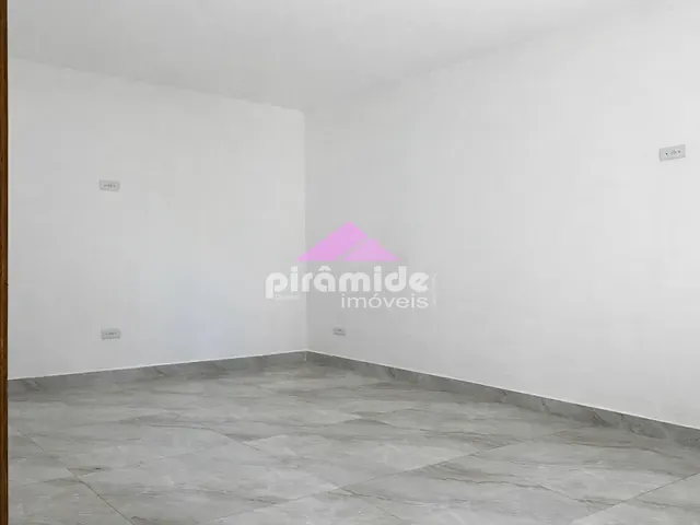 Casa 2 quartos e 2 banheiros, à venda, no bairro Getuba em Caraguatatuba