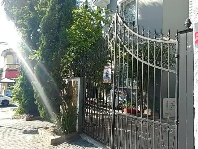 Sobrado com 350m² 10 quartos e 3 banheiros, para alugar, no bairro Chácara Tatuapé em São Paulo