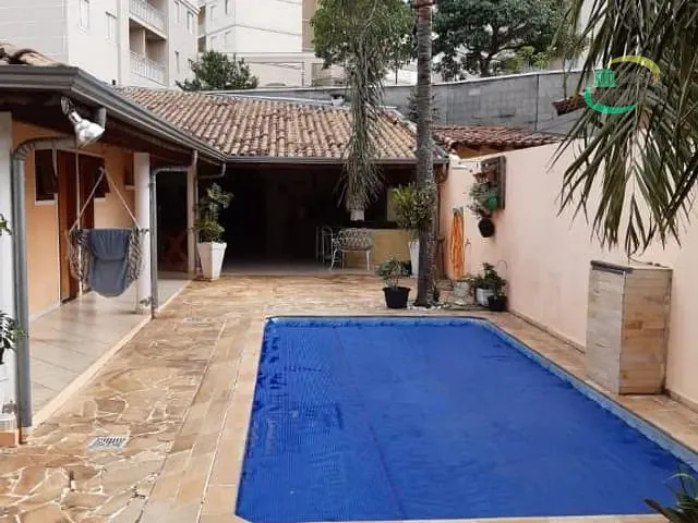 Sobrado com 418m² 3 quartos e 4 banheiros, à venda, no bairro Vila Industrial em Campinas