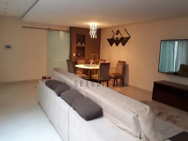 Sobrado com 100m² 3 quartos e 3 banheiros, à venda, no bairro Vila Delmira em São Bernardo do Campo