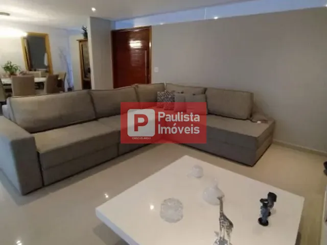 Sobrado com 215m² 4 quartos e 3 banheiros, à venda, no bairro Interlagos em São Paulo