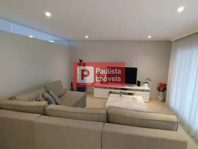 Sobrado com 215m² 4 quartos e 3 banheiros, à venda, no bairro Interlagos em São Paulo