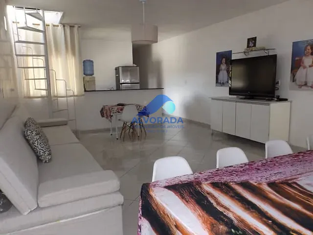Sobrado com 250m² 4 quartos e 5 banheiros, à venda, no bairro Jardim República em São José dos Campos