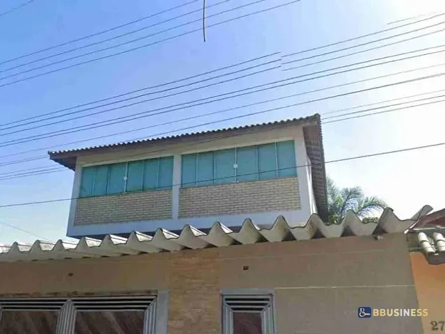 Sobrado com 258m² 3 quartos e 2 banheiros, à venda, no bairro Indaiá em Bertioga
