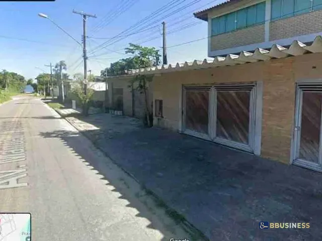 Sobrado com 258m² 3 quartos e 2 banheiros, à venda, no bairro Indaiá em Bertioga