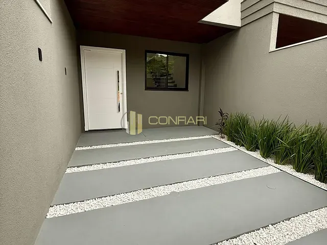 Sobrado 2 quartos e 3 banheiros, à venda, no bairro Várzea em Itapema