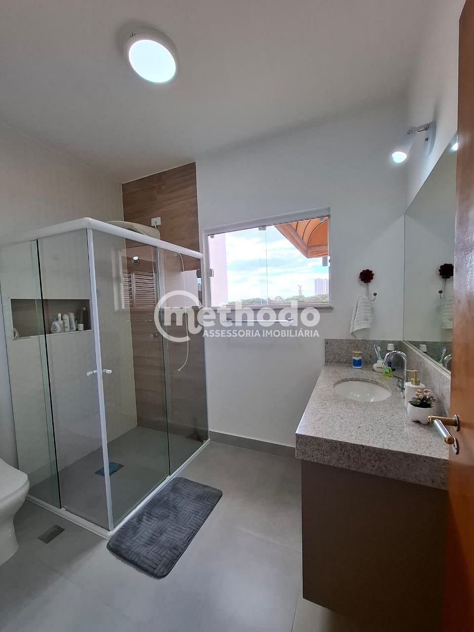 Casa, 3 quartos, 290 m² - Foto 21