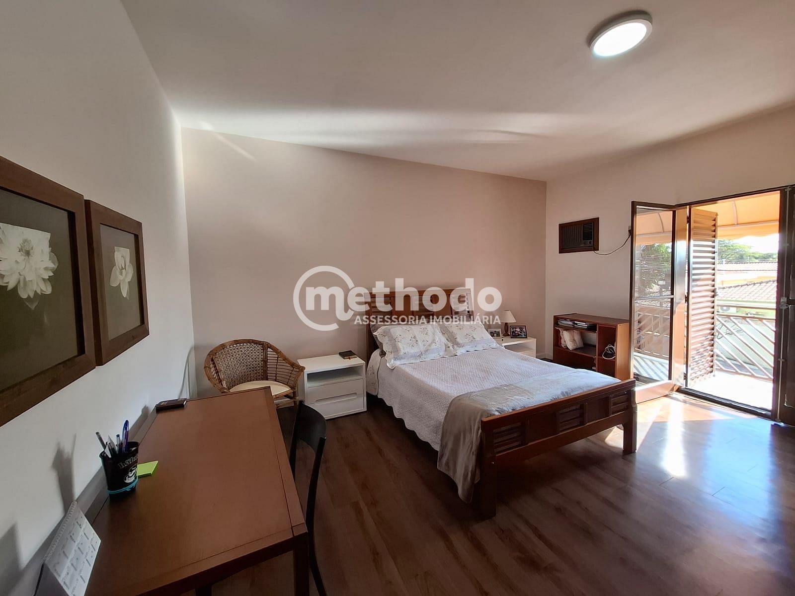 Casa, 3 quartos, 290 m² - Foto 30