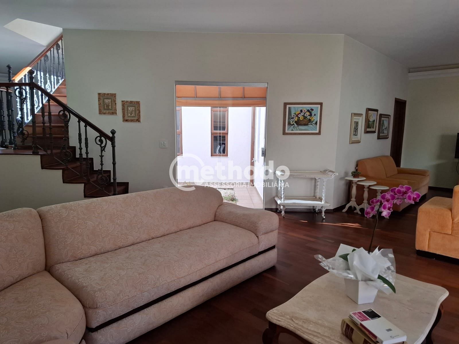 Casa, 3 quartos, 290 m² - Foto 8