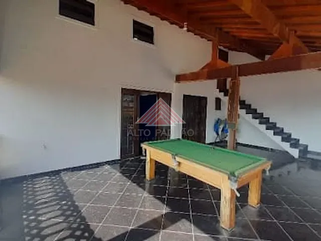 Sobrado com 250m² 5 quartos e 7 banheiros, à venda, no bairro Vila Dirce em Mauá