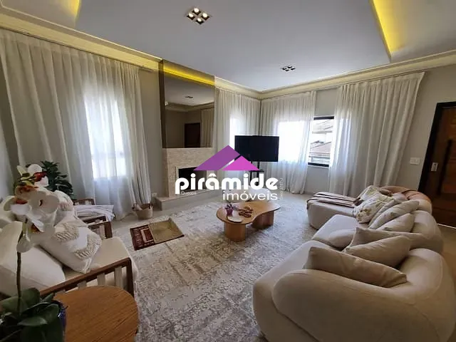 Casa com 375m² 5 quartos e 6 banheiros, à venda, no bairro Urbanova em São José dos Campos