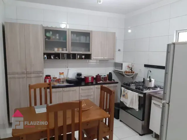 Sobrado com 120m² 2 quartos e 2 banheiros, à venda, no bairro Capão Redondo em São Paulo