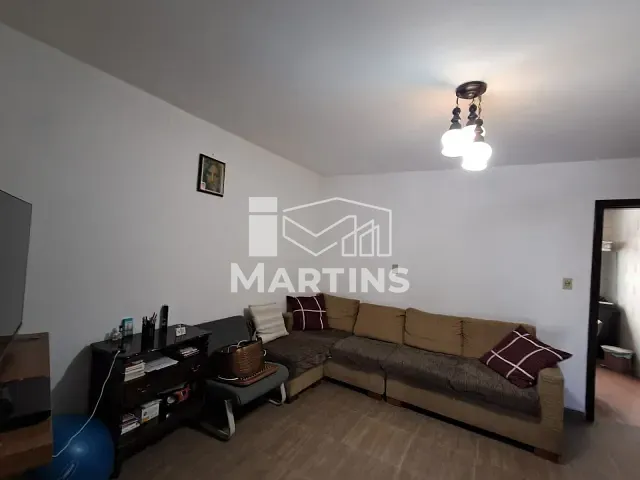 Sobrado com 140m² 4 quartos e 3 banheiros, à venda, no bairro Jardim Macedônia em São Paulo