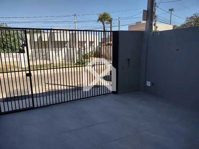 Sobrado com 104m² 2 quartos e 1 banheiro, à venda, no bairro Jardim Santo Antônio em Atibaia
