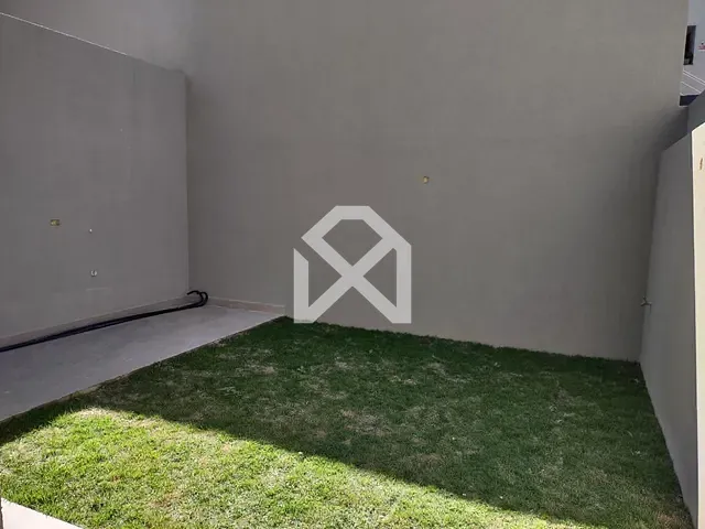 Sobrado com 104m² 2 quartos e 1 banheiro, à venda, no bairro Jardim Santo Antônio em Atibaia