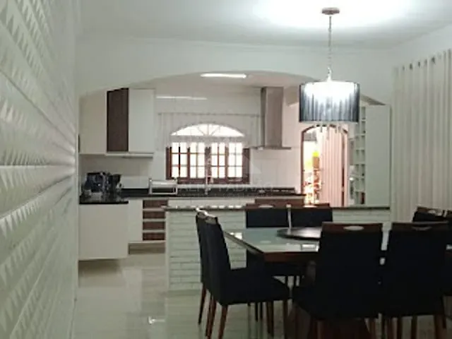 Sobrado com 125m² 3 quartos e 1 banheiro, à venda, no bairro Jardim Guapituba em Mauá