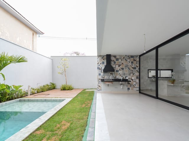 Foto do Sobrado - Sobrado residencial em Condomínio Fechado com 331m², 3 suítes, piscina à venda no Planalto Paulista | Paulista Imóveis.