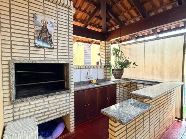 Sobrado com 252m² 3 quartos e 3 banheiros, à venda, no bairro Vila Giocondo Orsi em Campo Grande