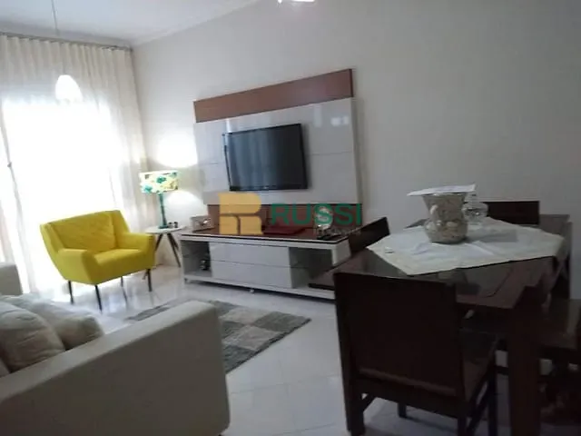 Sobrado com 121m² 3 quartos e 3 banheiros, à venda, no bairro Jardim Santa Maria em Jacareí