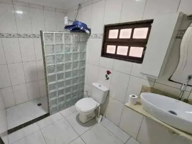 Sobrado com 200m² 4 quartos e 3 banheiros, para alugar, no bairro Vila Valparaíso em Santo André