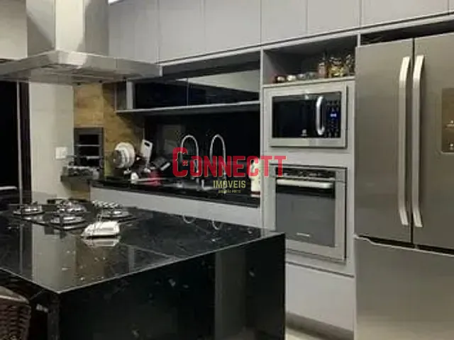 Sobrado com 371m² 3 quartos e 4 banheiros, à venda, no bairro Bonfim Paulista em Ribeirão Preto