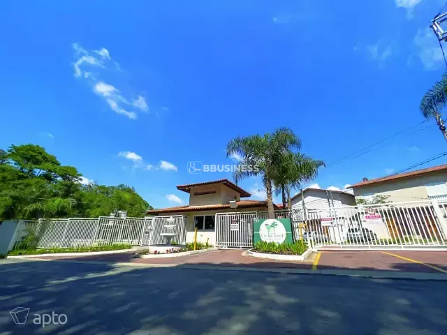 Sobrado com 76m² 2 quartos e 2 banheiros, à venda, no bairro Parque dos Pires em Vargem Grande Paulista