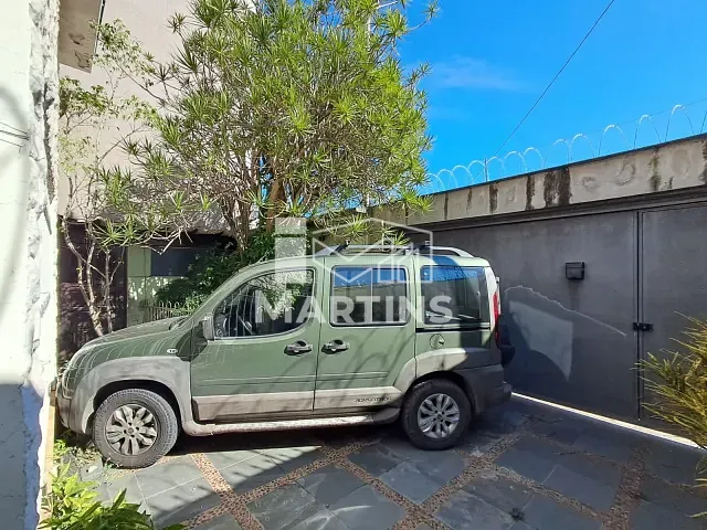 Sobrado com 407m² 6 quartos e 4 banheiros, à venda, no bairro Vila Pirajussara em São Paulo