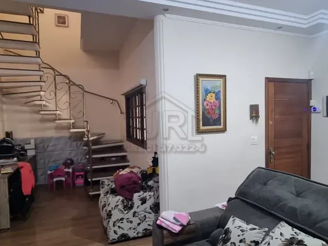 Sobrado com 270m² 4 quartos e 2 banheiros, à venda, no bairro Centro em Ribeirão Pires