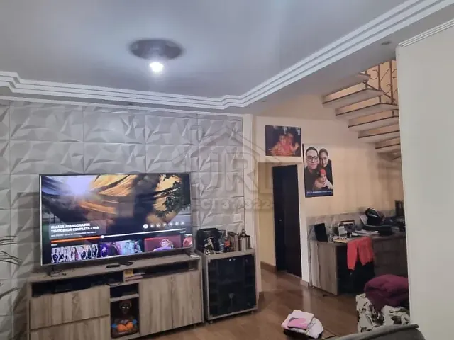 Sobrado com 270m² 4 quartos e 2 banheiros, à venda, no bairro Centro em Ribeirão Pires