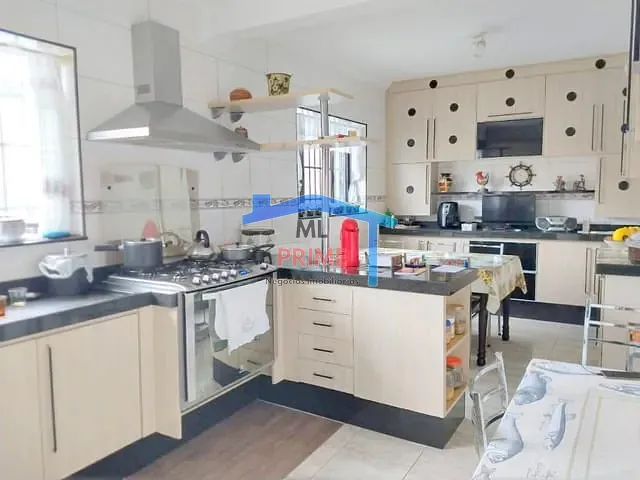 Sobrado com 200m² 3 quartos e 3 banheiros, à venda, no bairro Vila Alpina em São Paulo