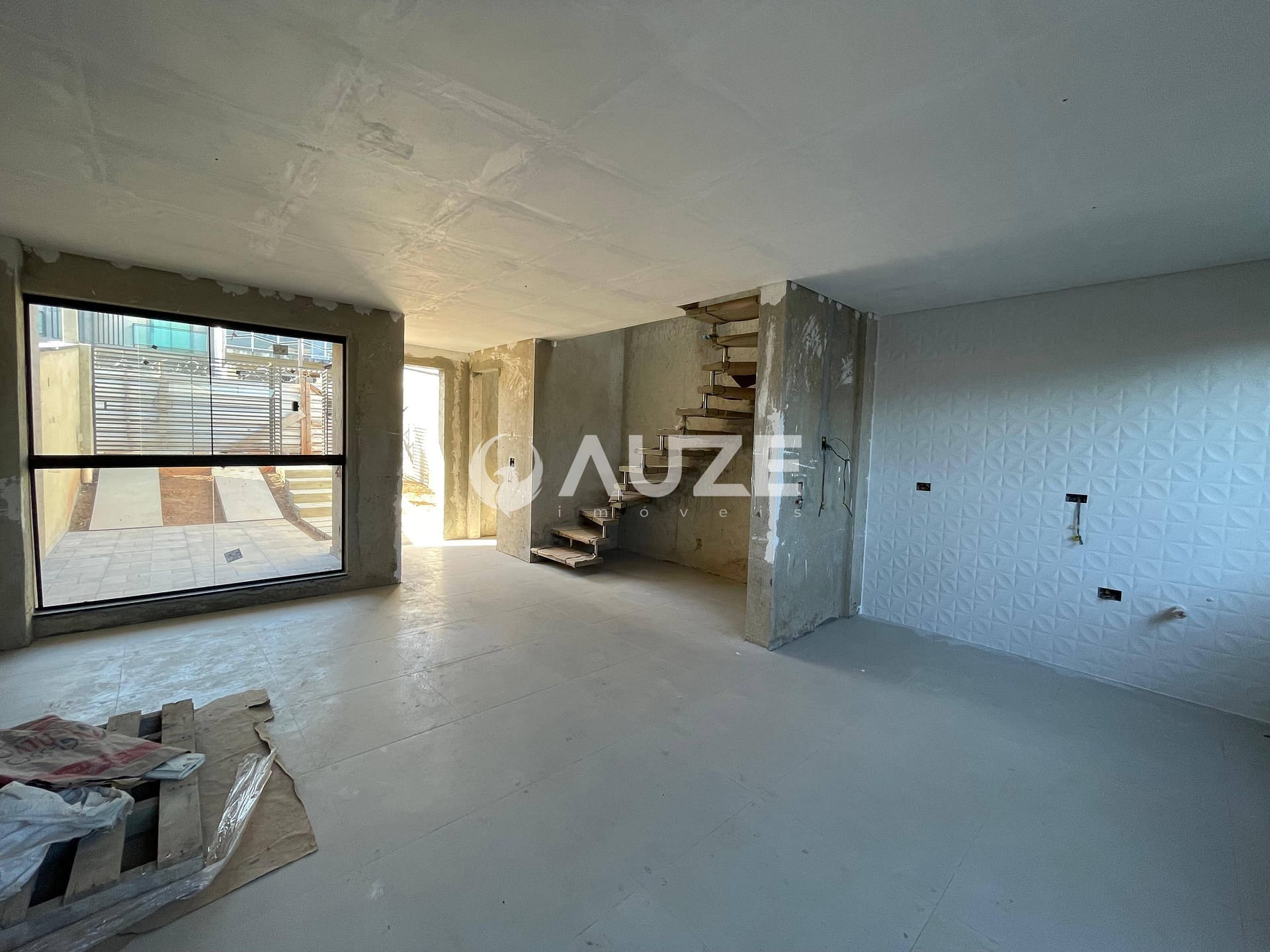 Sobrado à venda com 3 quartos, 81m² - Foto 2