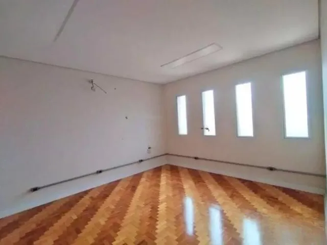 Sobrado 3 quartos e 3 banheiros, para alugar, no bairro Vila Alpina em Santo André