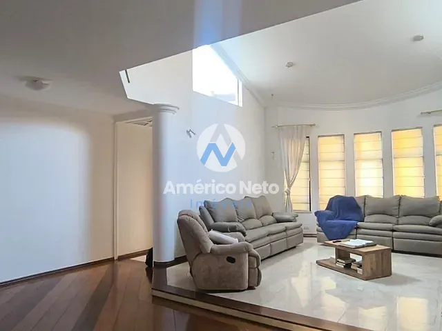Sobrado com 500m² 4 quartos e 1 banheiro, à venda ou para alugar, no bairro Campestre em Santo André