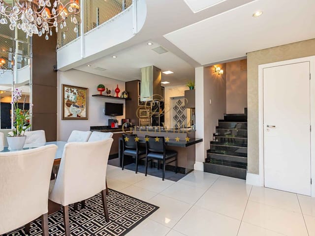 Foto do Sobrado - Jardim Social, sobrado 212 m², 2 salas, 3 quartos sendo 1 suite, 3 banheiros, 2 vagas Curitiba, PR | Imobiliária GreenVille